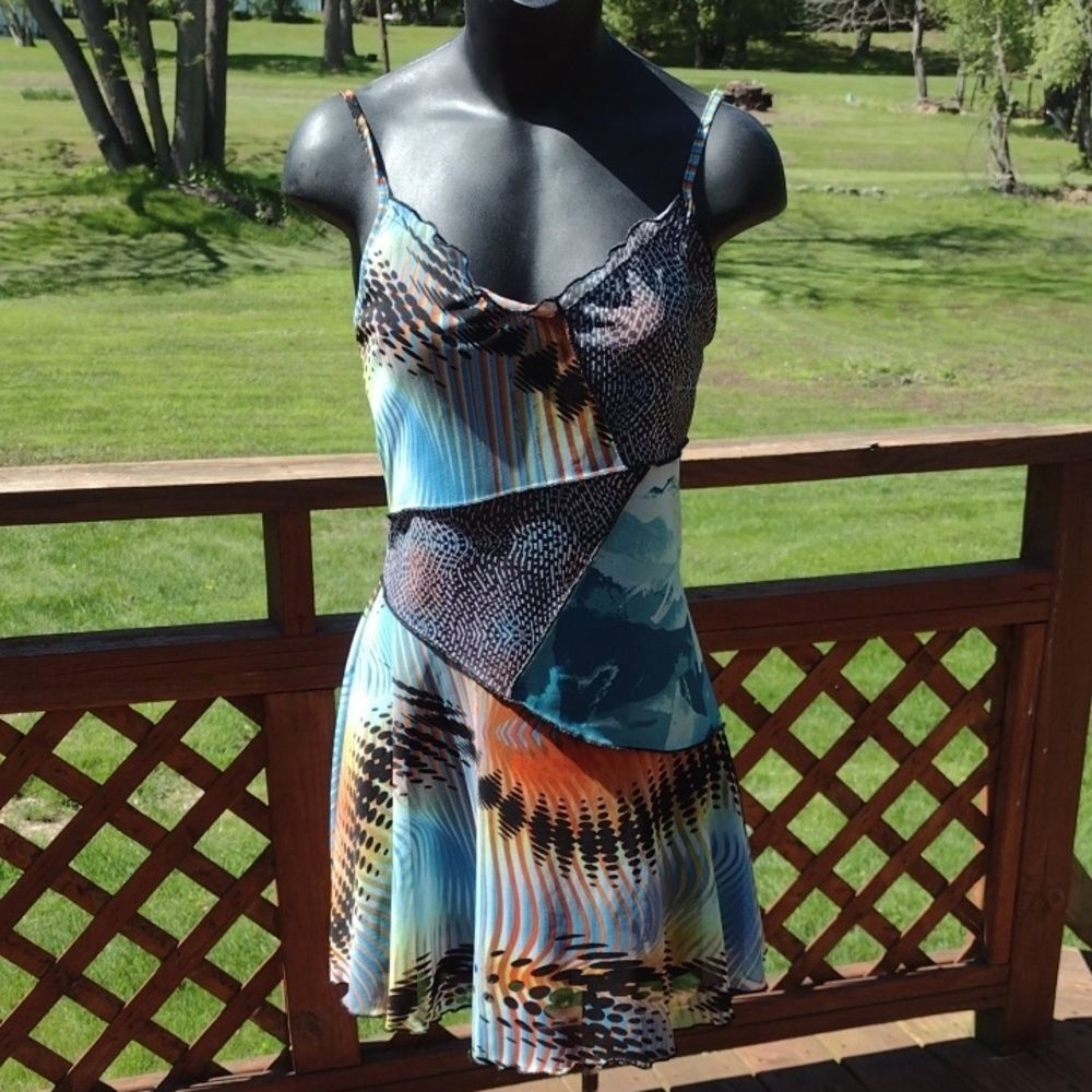 Forever 21 Pattern Block Cami Mini Dress Size Small